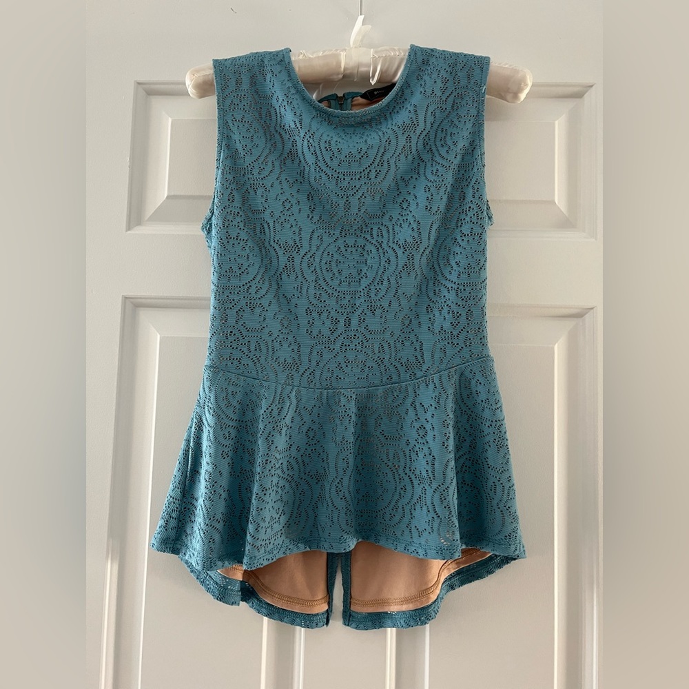 BCBG blue lace peplum top with nude under layer. Luke new!